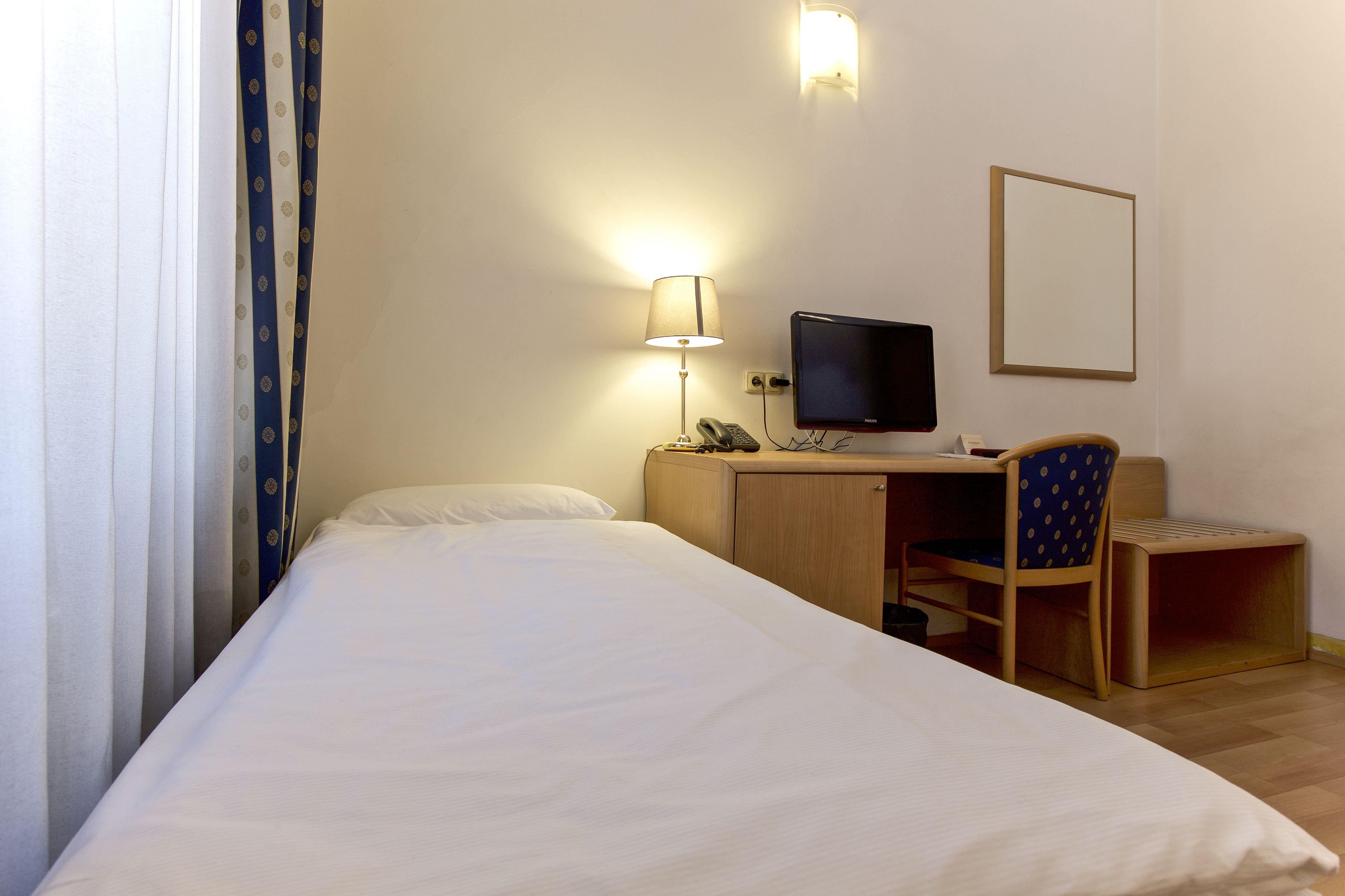 Hotel Tivoli Prague — Photos 3